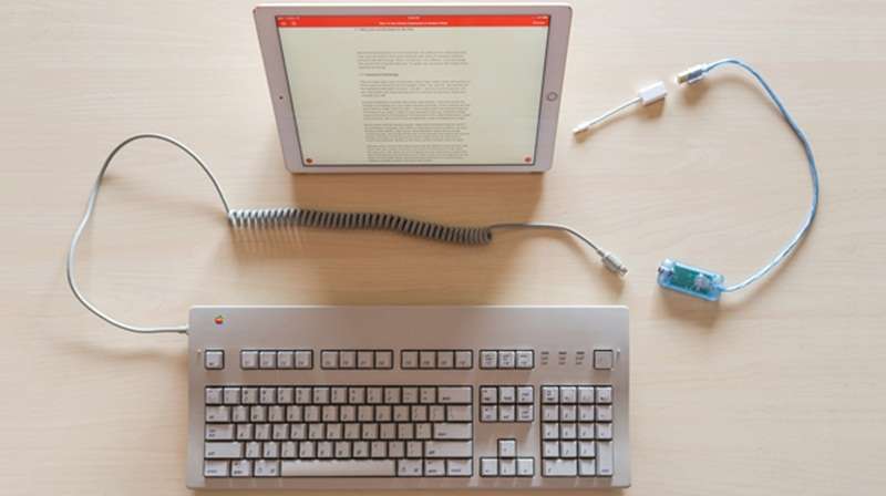 Keyboard PC untuk iPad