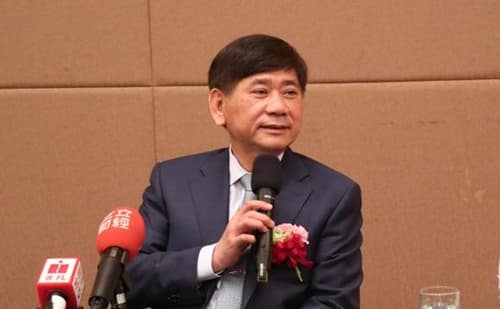 Casing Kaca iPhone - Allen Horng - Nikkei