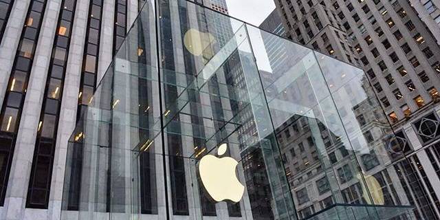 Nikkei, Penjualan iPhone di Akhir Tahun 2016 Akan Menurun