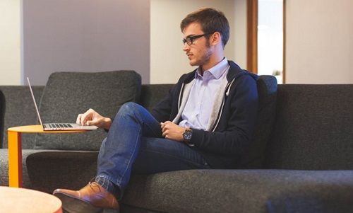 Cara Mematikan MacBook Yang Hang