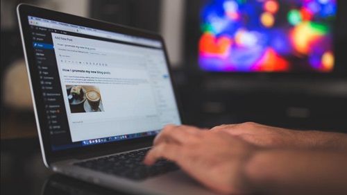 4 Cara Cek Serial Number MacBook Dengan Cepat