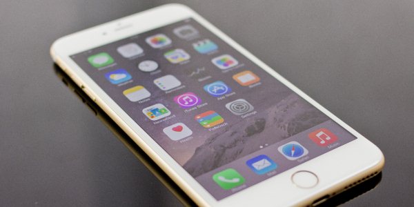 cara streaming bola di iPhone