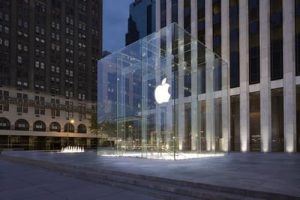 Apple Pertimbangkan Ekspansi di Retail Fifth Avenue New York