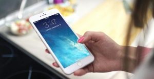 2 Cara Menghidupkan iPhone Mati Tanpa Tombol Power 100% Ampuh