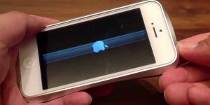 Cara Memperbaiki Layar iPhone Bergaris dan Berbayang